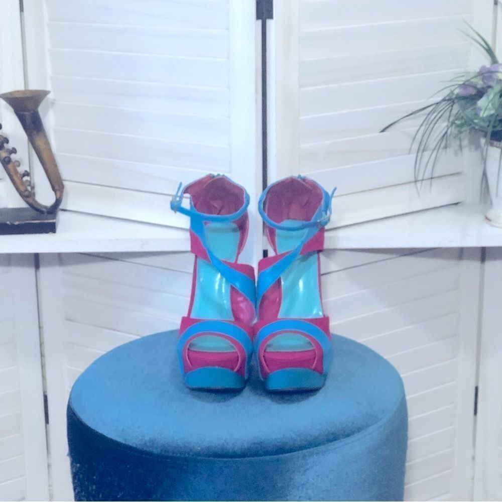 NWOT Liliana vegan leather teal blue and hot pink 6” heel platform sandals sz 9 - Picture 2 of 10